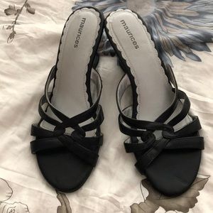 Size 8 1/2 Maurices black wedge sandals